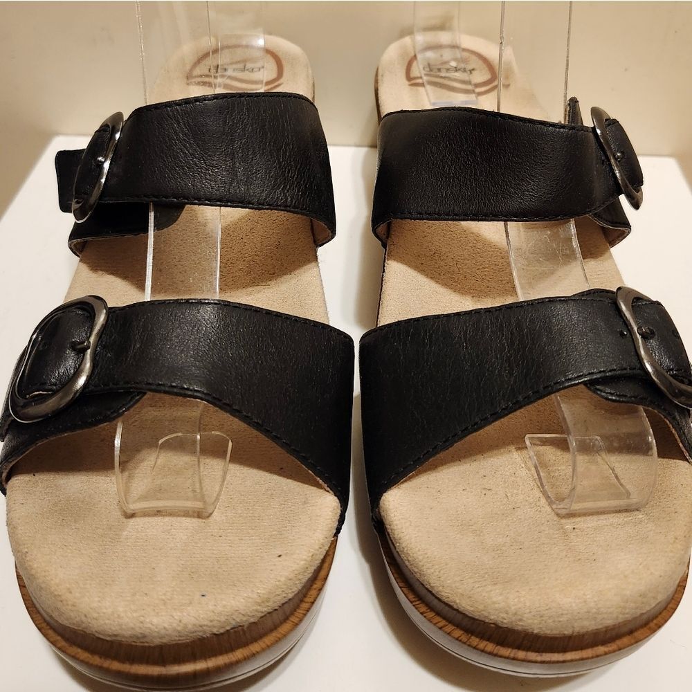 Dansko "Sophie" Black Leather Adjustable Buckle Slip-on Sandals sz.8/39 Ret.$140 - Picture 3 of 7